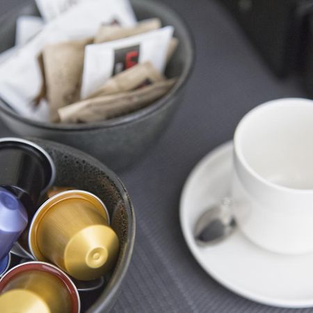 Suite Vogue Espresso Voghera Eksteriør billede